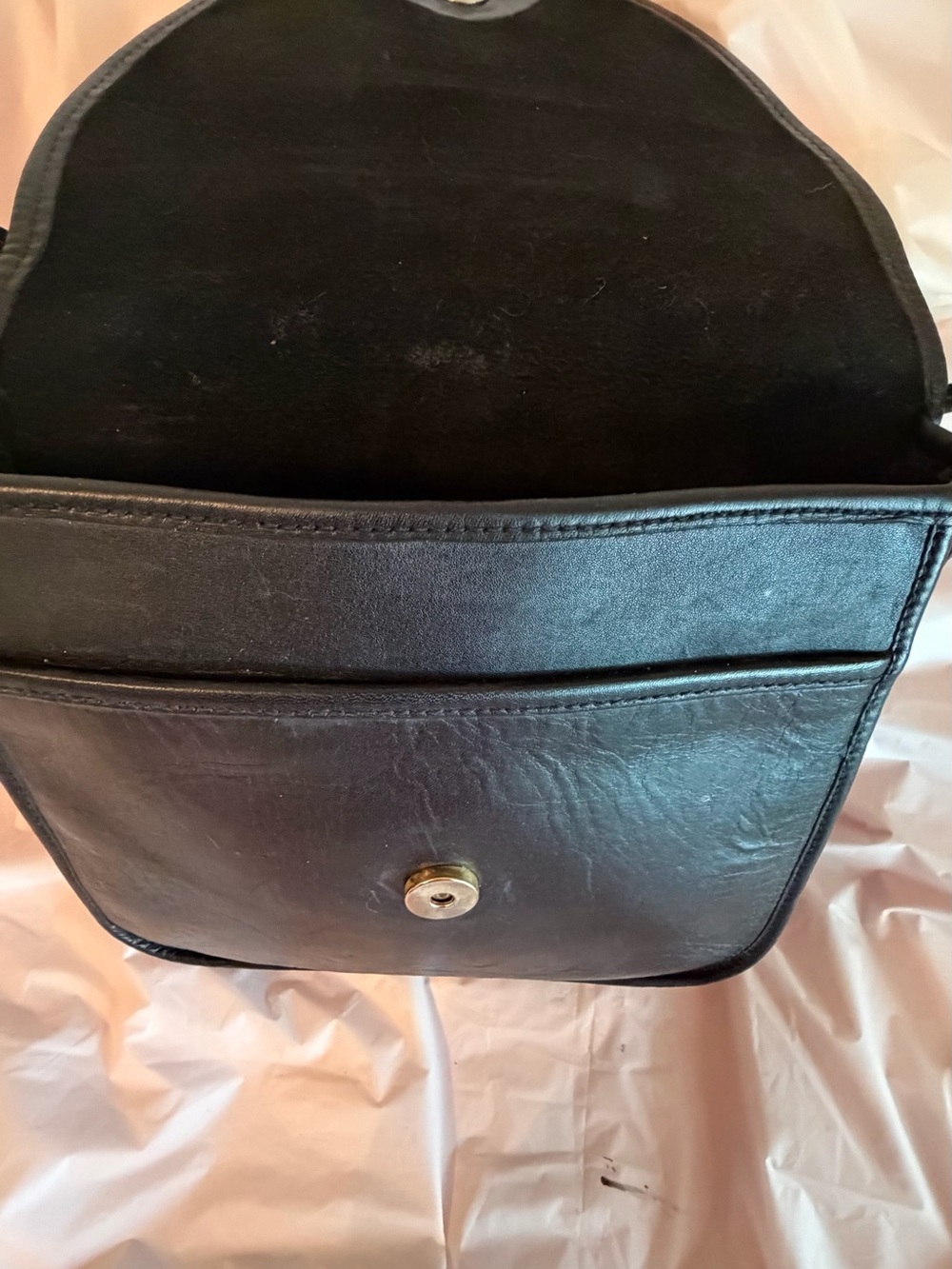 Hunt Club Black Leather Crossbody Bag